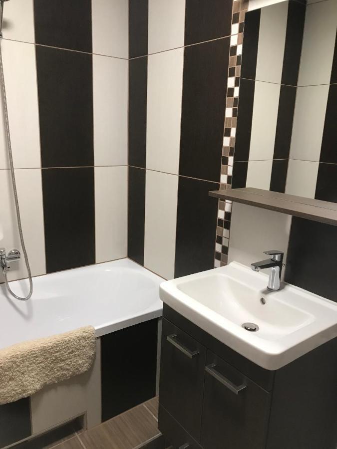 Jada Lakas Apartment Keszthely Ngoại thất bức ảnh