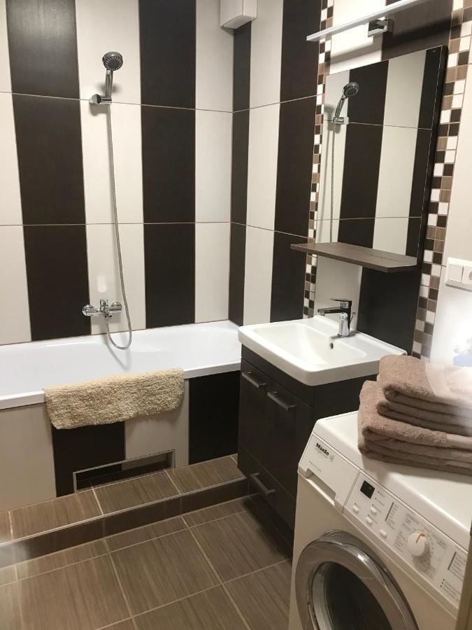 Jada Lakas Apartment Keszthely Ngoại thất bức ảnh